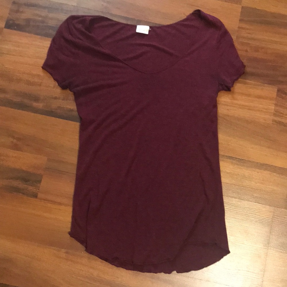 Maroon short sleeved shirt